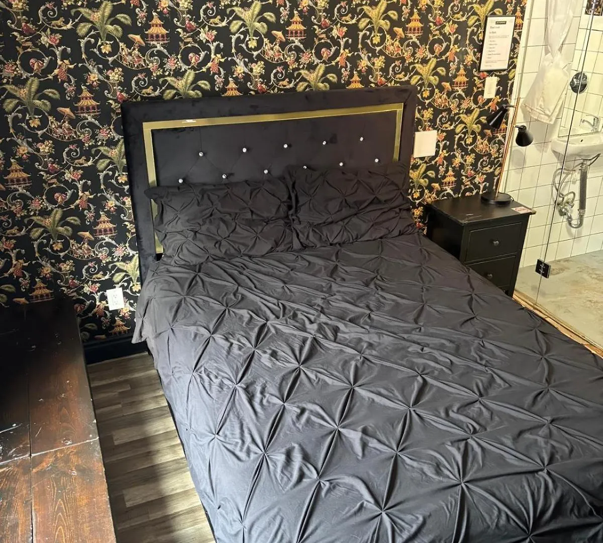 Queen Nest Hotel Toronto