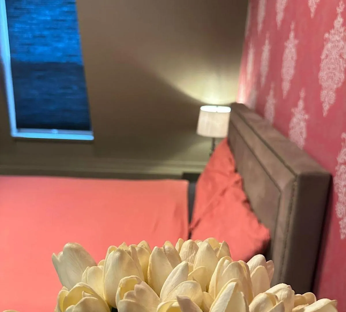 Queen Nest Hotel Toronto 2*,