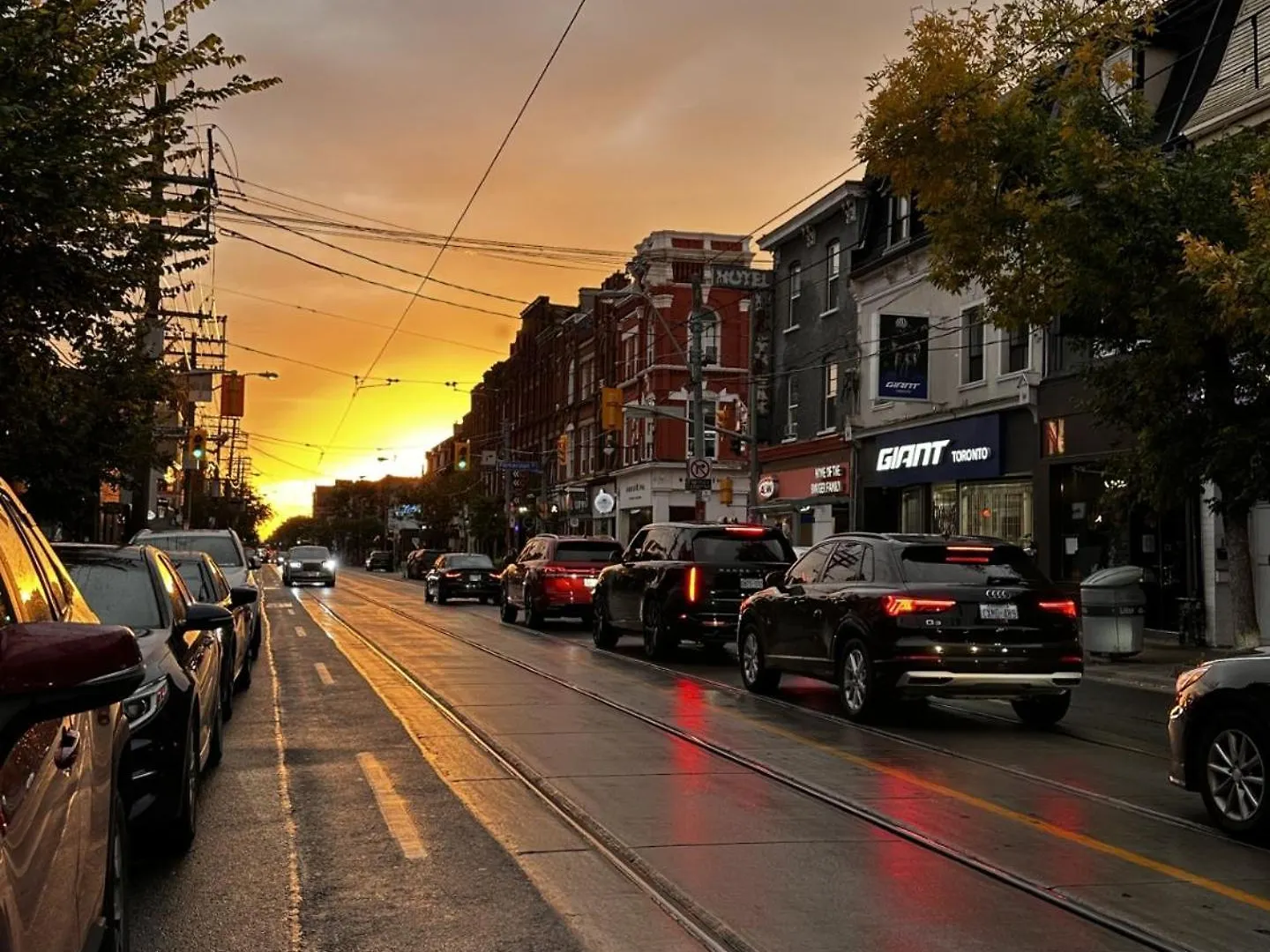 Queen Nest Hotel Toronto