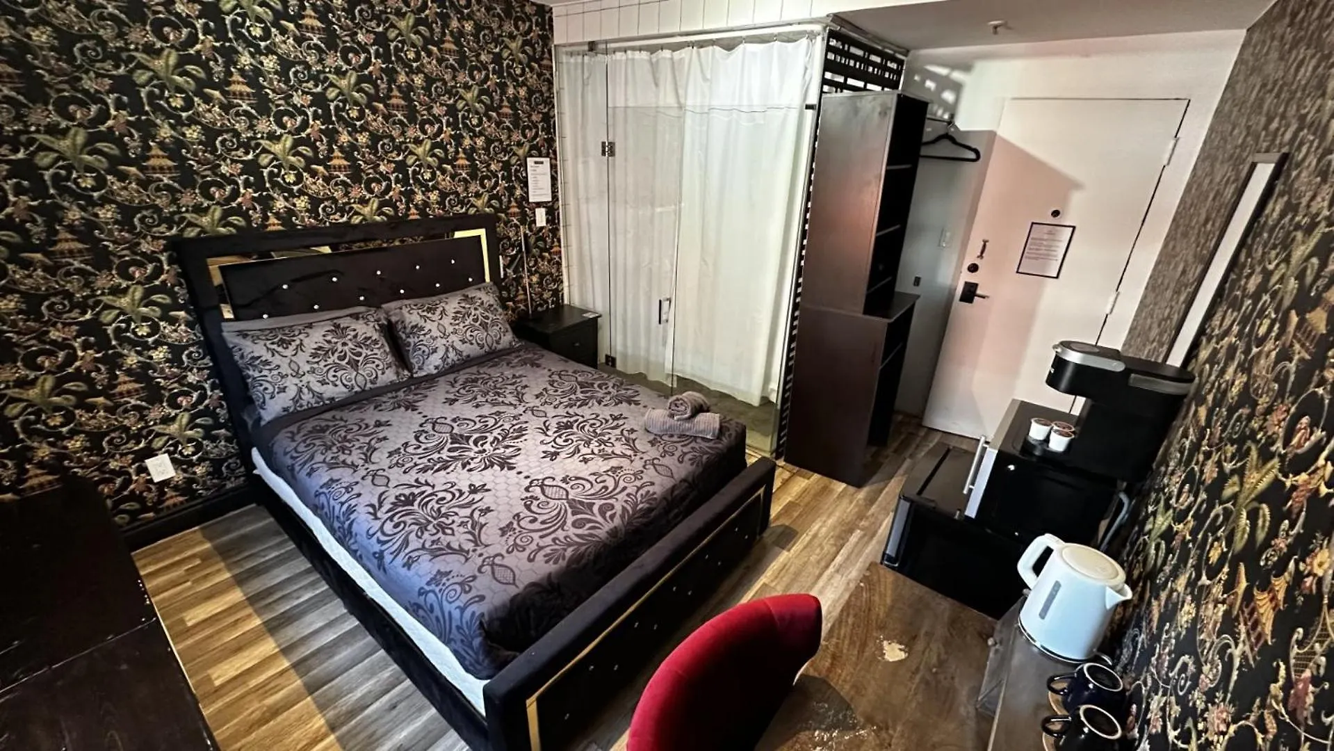 Queen Nest Hotel Toronto